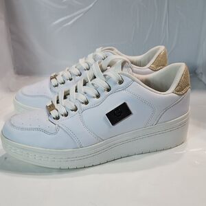 GBG Los Angeles Guess Rigster wedge sneakers lace up platform heel white  Sz 10